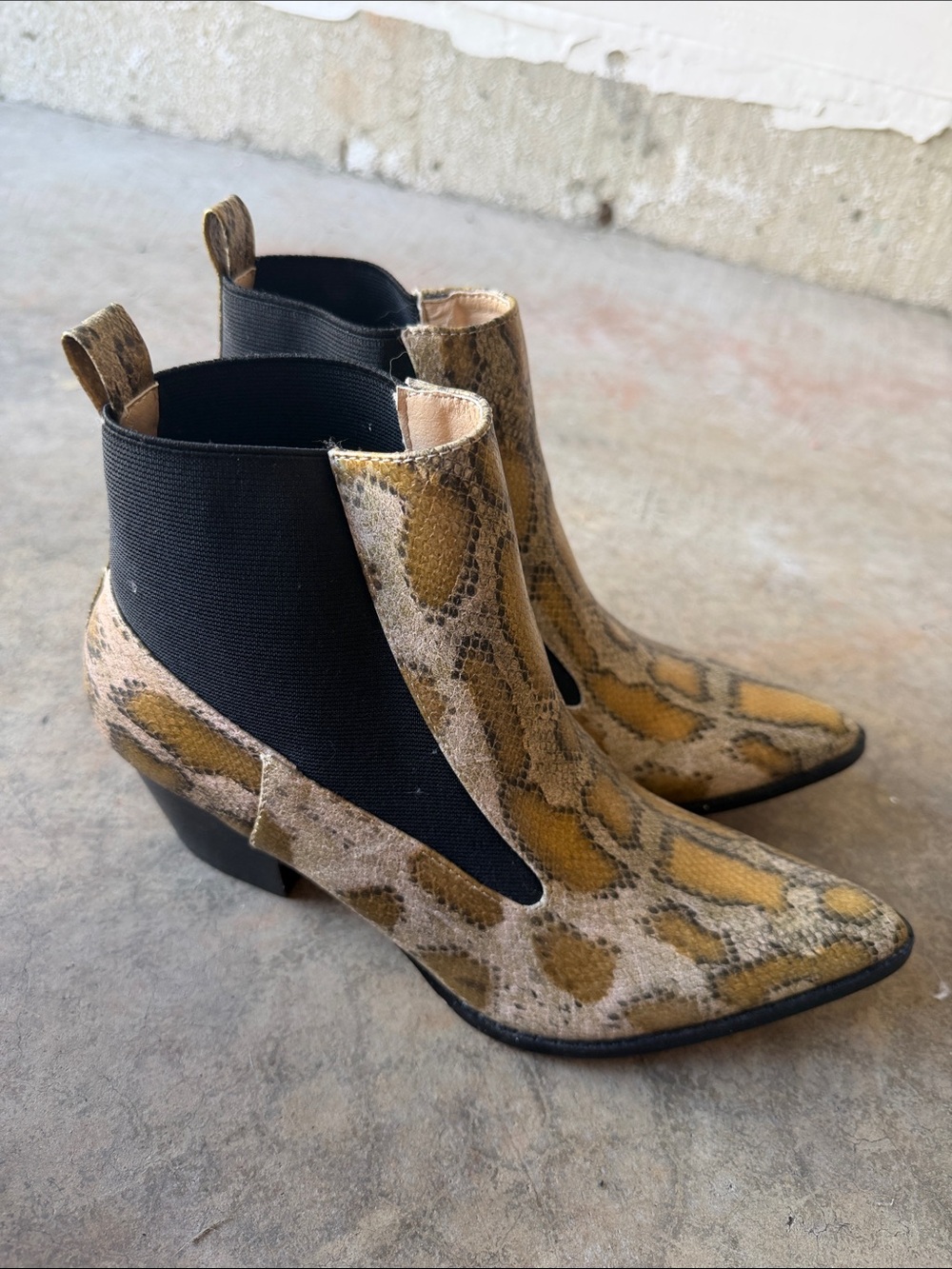 Coconuts by Matisse Yellow & Black Snake-Print Chelsea Booties